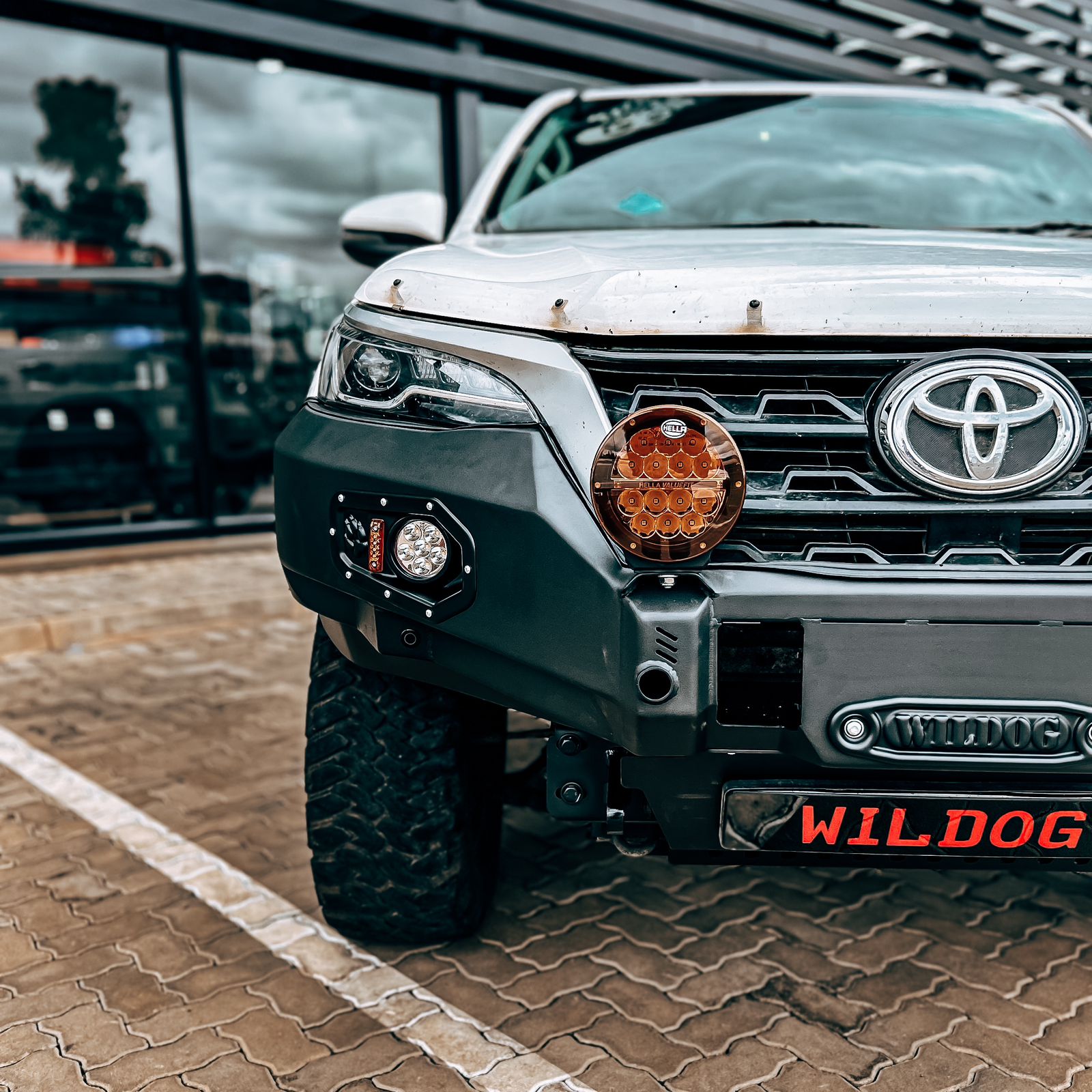 Toyota Fortuner 2021-2023 Wildog K9 Replacement Front Bumper (No nudge) Secondary image