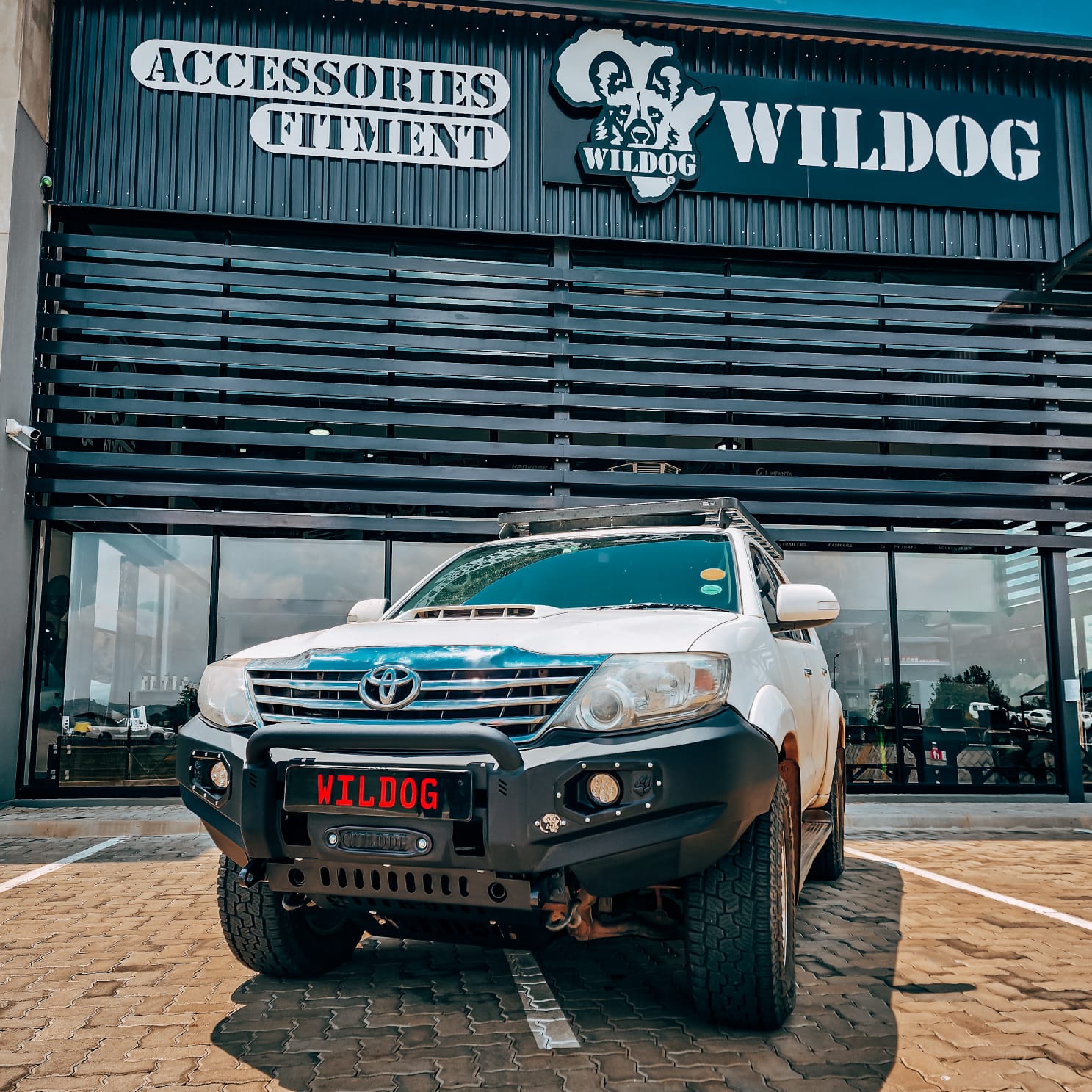 Toyota Fortuner 2011-2015 Wildog K9 Replacement Front Bumper (Nudge incl)