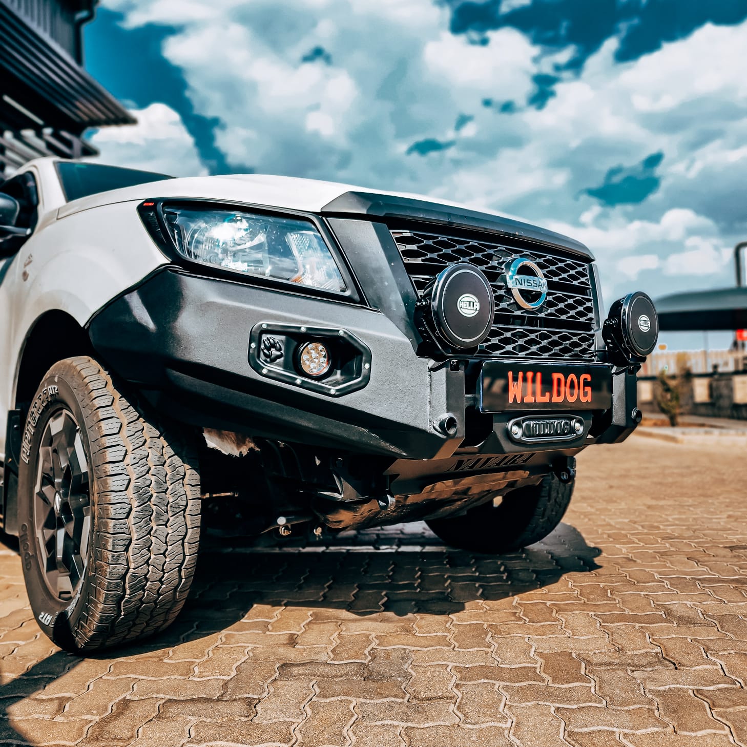 Nissan Navara Pro4X Wildog K9 Replacement Front Bumper (No nudge) SB *Bash Plate included Secondary image