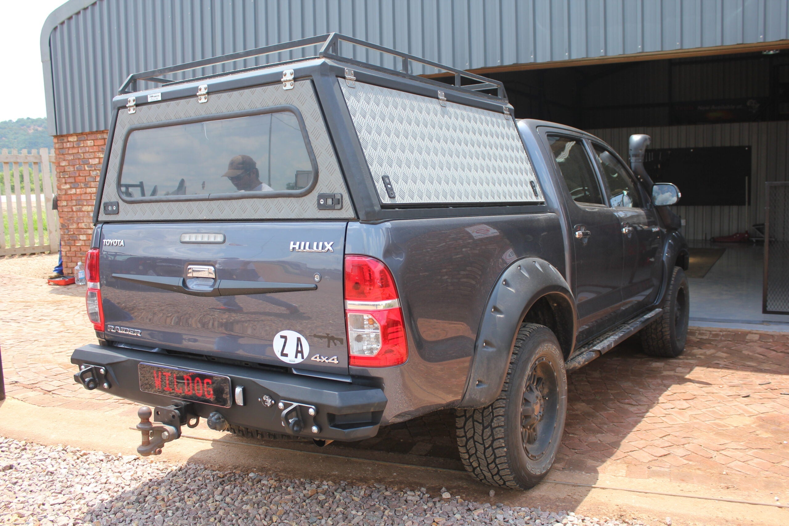 Toyota Hilux Vigo 2005-2015 Wildog Alpha Replacement Rear Bumper Secondary image