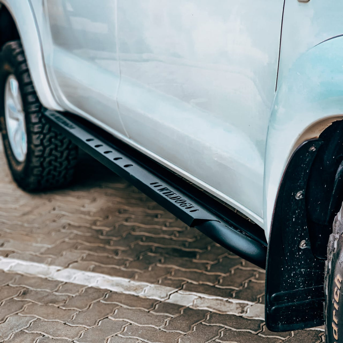 Toyota Hilux Vigo 2005-2010 Rock Sliders